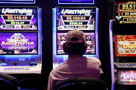 슬롯은 장기적으로 손해인가요?